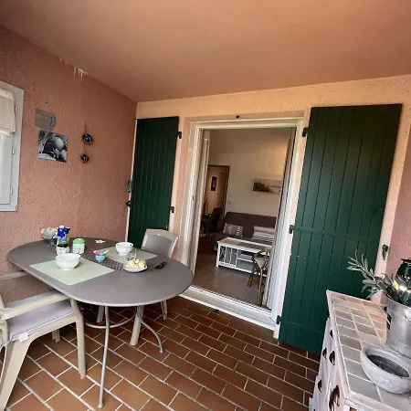 Appartement Avec Piscine, Tennis, Proche - 4 Personnes - Saint Aygulf - Fr-1-226a-161 *